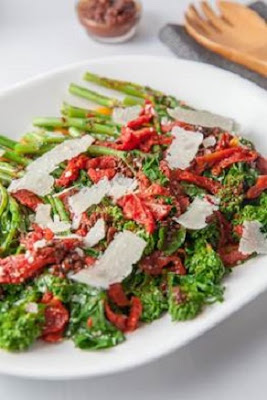 Sautéed Broccoli Rabe and Tomatoes Recipe